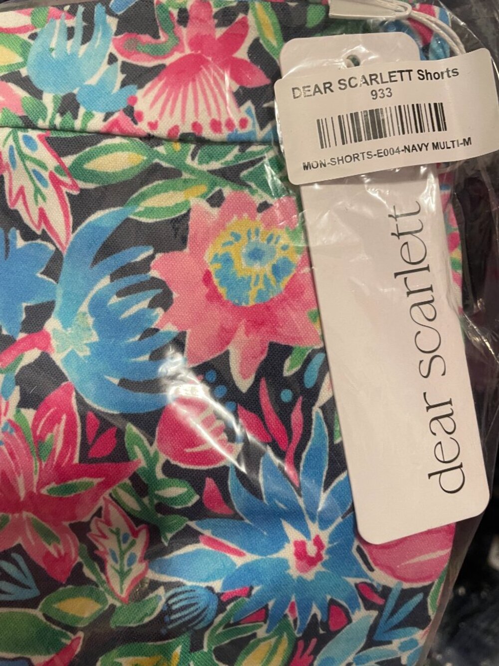 Dear Scarlett Tropical Floral Shorts in Pink, Blue & Green Size Medium NEW - Picture 2 of 3